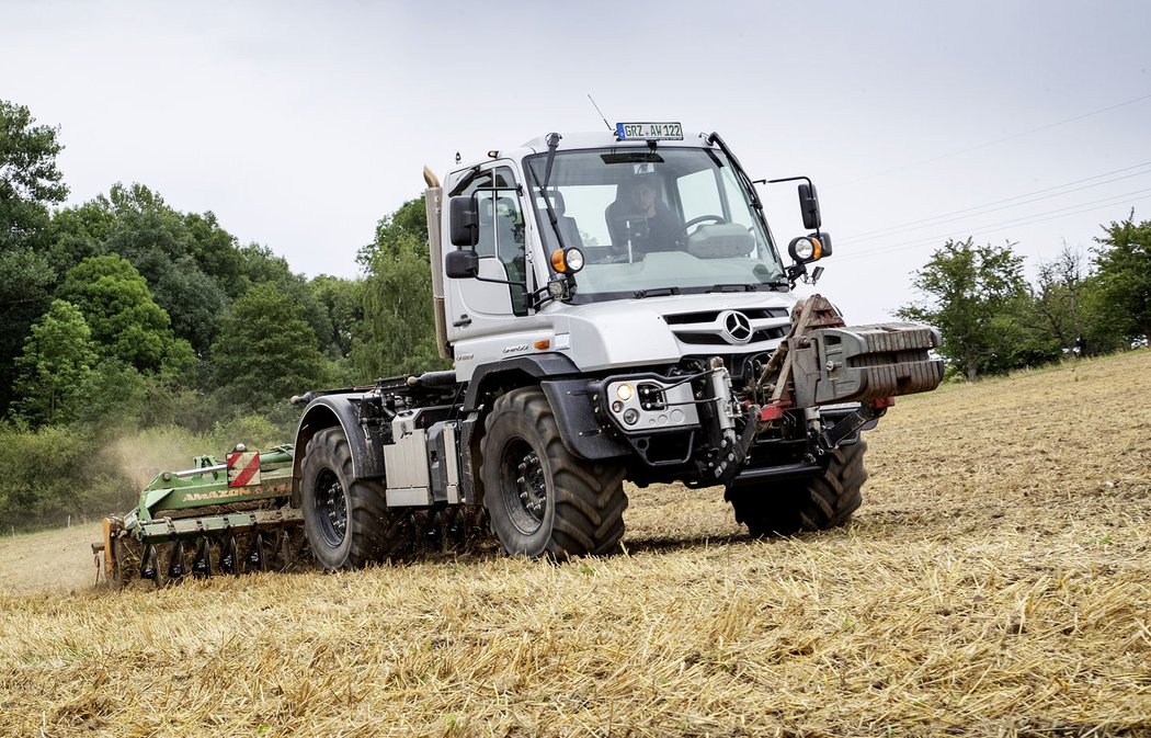 Unimog U 528