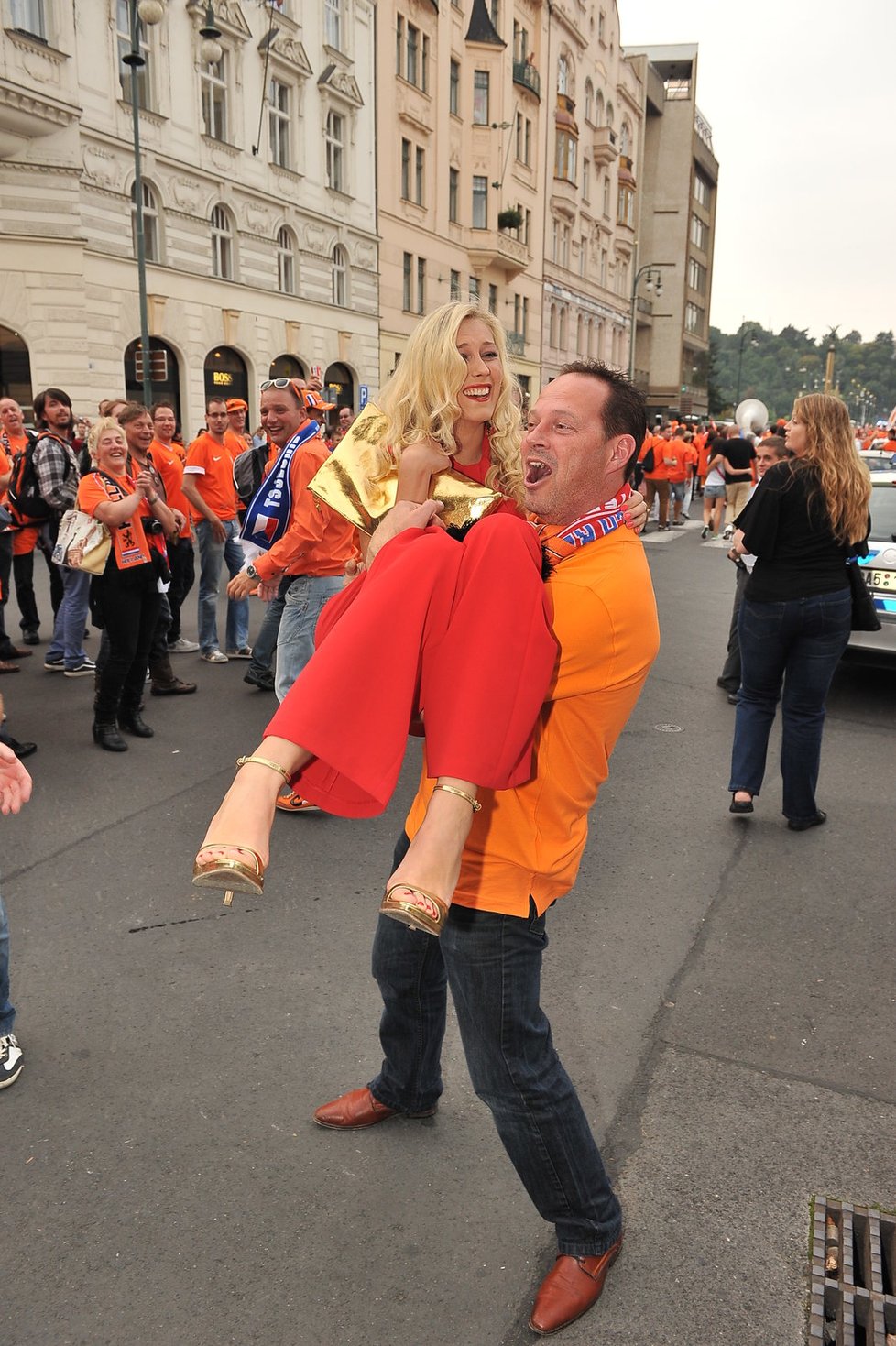 Zorku chtěli holandští fanoušci unést na stadion.