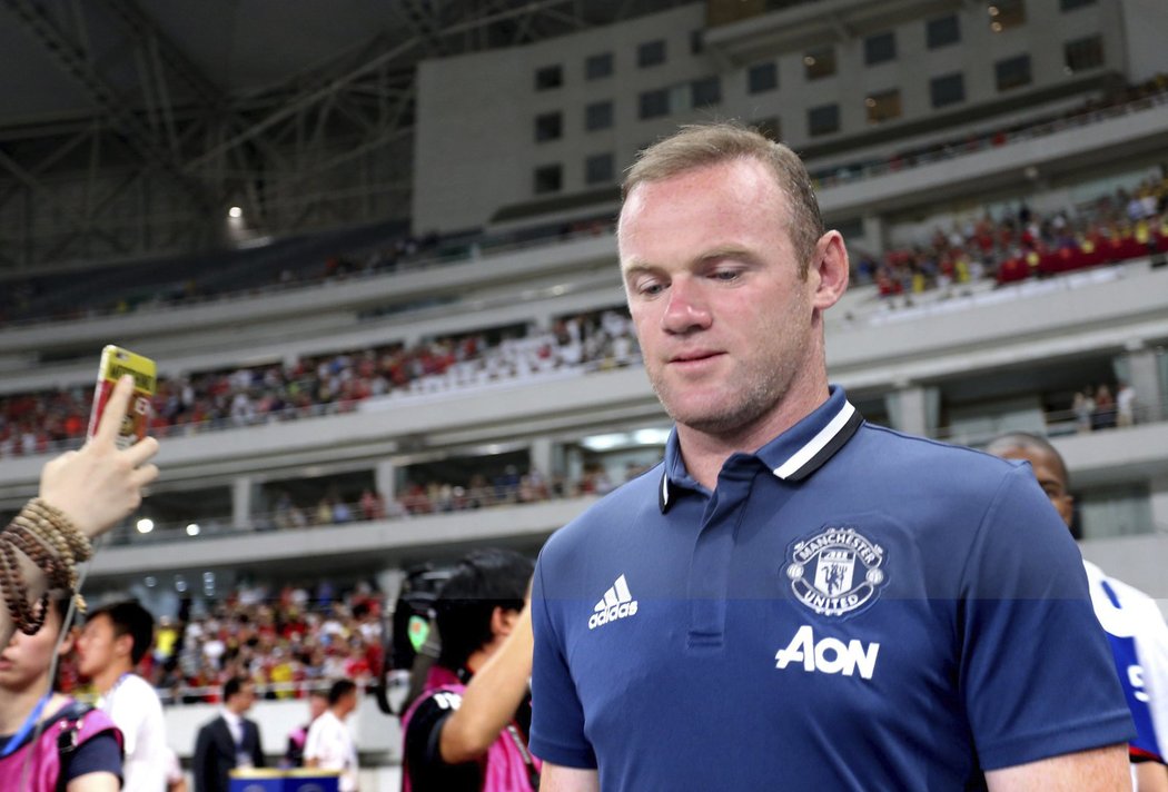 Útočník Manchesteru United Wayne Rooney proti Dortmundu nenastoupil
