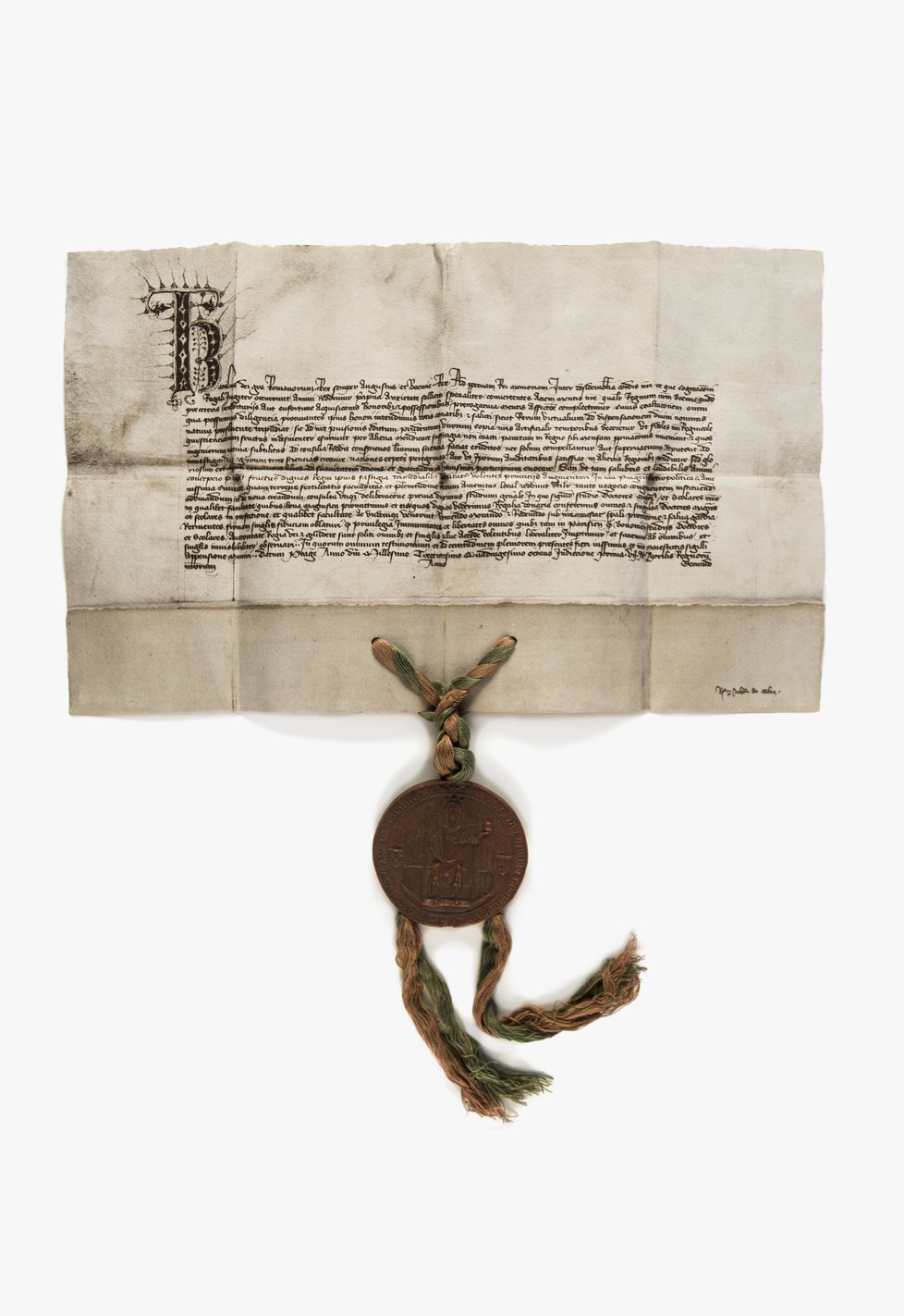 Zakládací listina Univerzity Karlovy z dubna 1348, která se získaným papežským souhlasem kompletuje sbírku.