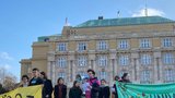 Třídenní stávka studentů vysokých škol: Bojují za lepší klima, vyzývají vládu k okamžitému řešení 