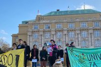 Třídenní stávka studentů vysokých škol: Bojují za lepší klima, vyzývají vládu k okamžitému řešení