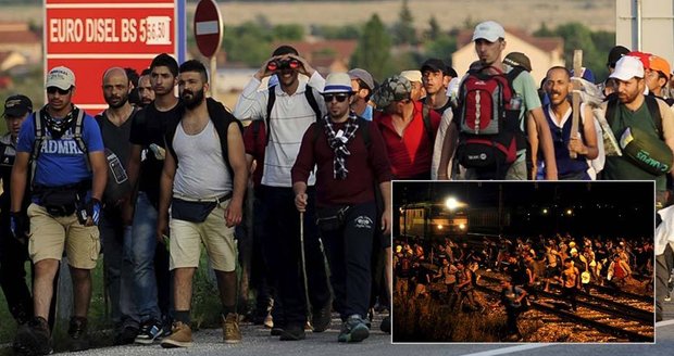 Česko v obklopení uprchlíků! Tisíce běženců k nám míří z Maďarska