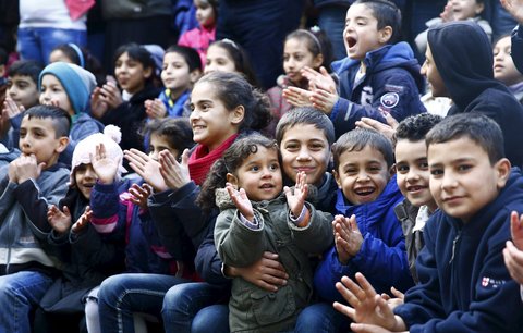 Alarmující data ze Švédska: Mezi migranty přišlo „tisíc tříd“ dětí bez rodičů