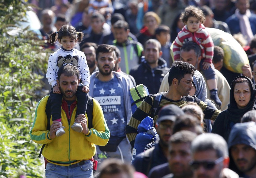 Klause naštvaly kvóty na přerozdělení uprchlíků v zemích EU.