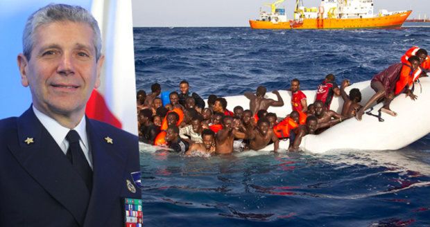 „Afrika exploduje a migranti jsou jak voda.“ Admirál školil experty v Praze