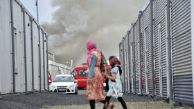Ubytovnu pro migranty v Kasselu v Německu zasáhl požár: 16 zraněných.