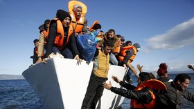 Listopad 2015: Uprchlíci na řeckém ostrově Lesbos