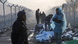 Plot proti migrantům zvažuje i Černá Hora. Maďaři už slíbili materiál