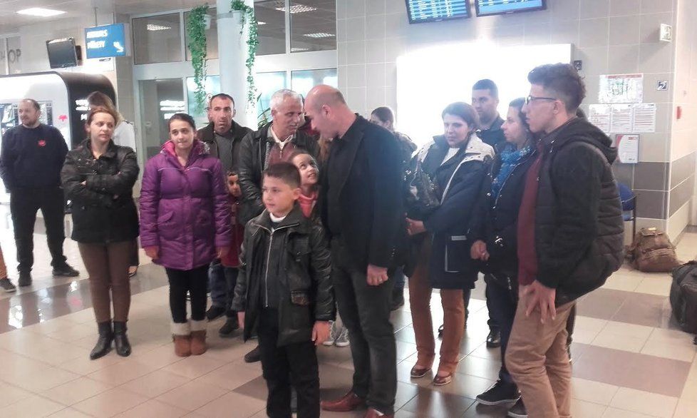 Uprchlíci z Iráku najdou nový domov v Praze a u Třince