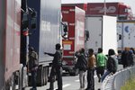 Policie na Olomoucku dopadla dva uprchlíky: Utekli z kamionu mířícího do Belgie (ilustrační foto)