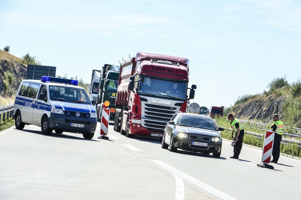 Namátková policejní kontrola krátce za hranicemi s Německem