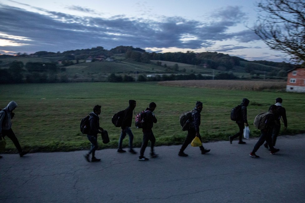 Nelegální migranti na chorvatsko-bosenské hranici (29. 9. 2021)