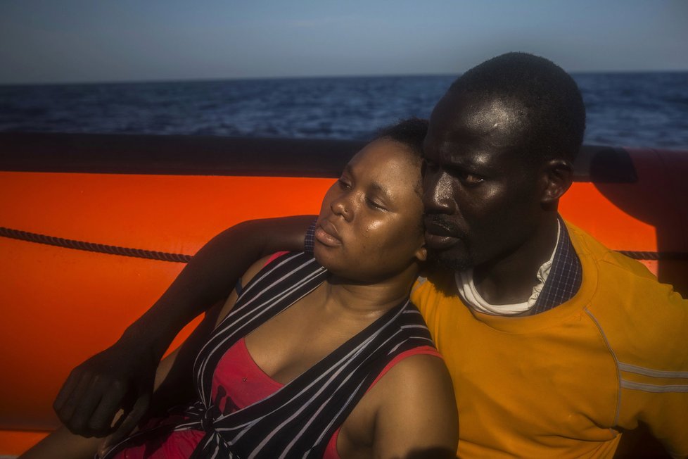 Záchranářské akce ve Středozemním moři trvají od začátku uprchlické krize.