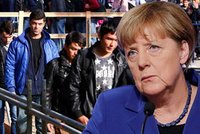 Merkelová přiznala v městě „sexútoků“ chyby: Nebyli jsme s uprchlíky důslední