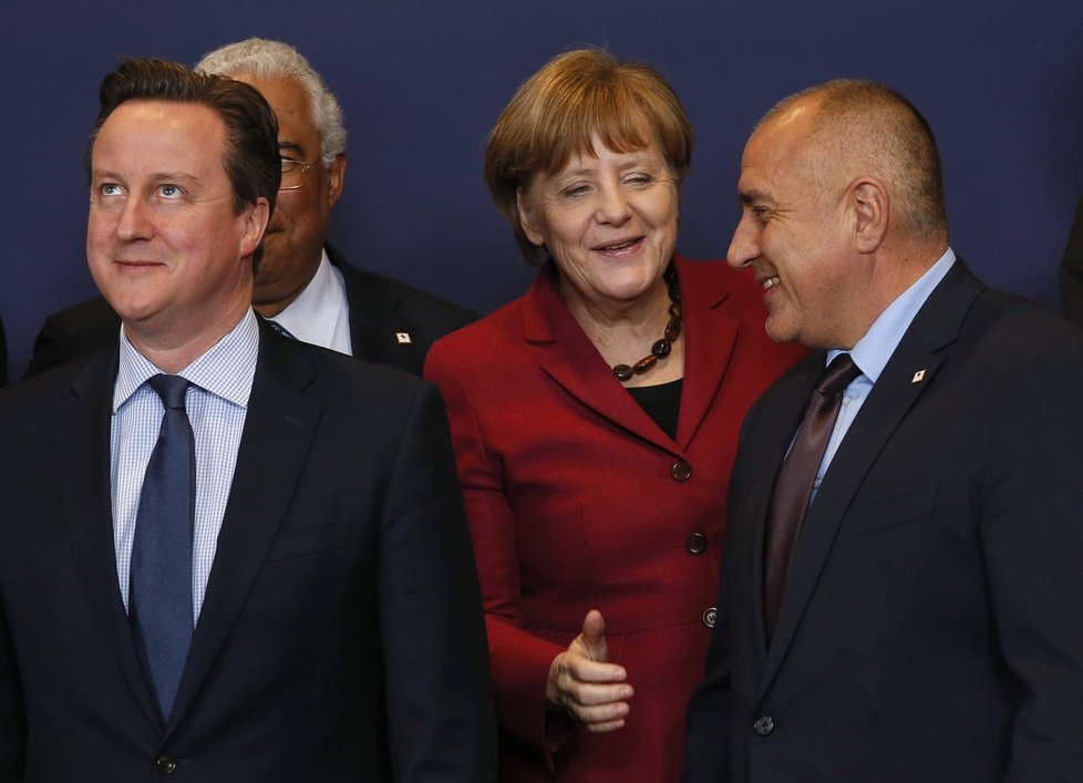 Začal summit Evropské unie, který by měl dojednat podmínky pro výměnu migrantů s Tureckem.