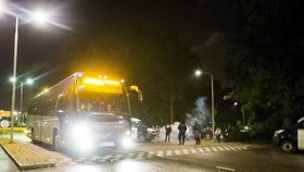 Protest proti uprchlíkům ve finském Lahti: Radikálové napadli autobus s imigranty