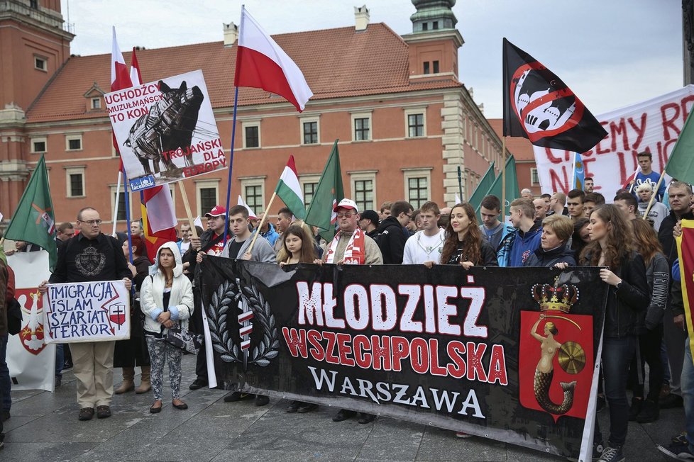 Polsko: Protest proti uprchlíkům ve Varšavě
