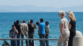 Turisté jsou z množství uprchlíků v šoku