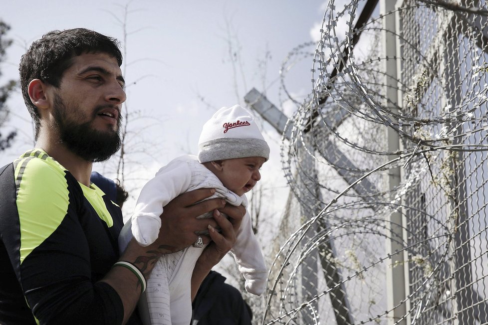 Ekonomické imigranty Řecko nechce, 267 jich vyhostilo zpět do Turecka.