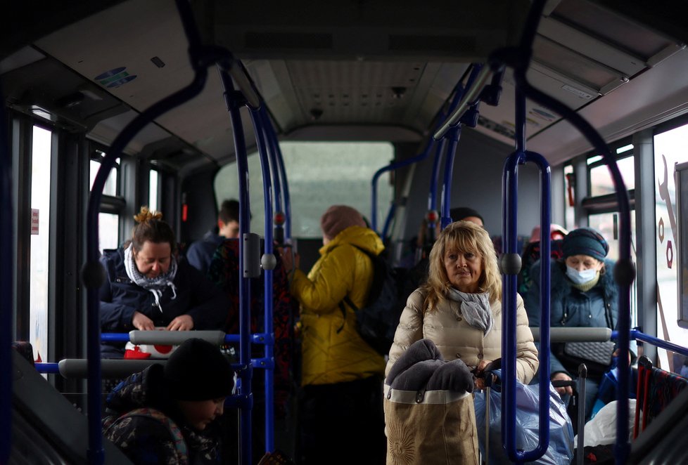 Uprchlíci z Ukrajiny na polsko-ukrajinské hranici