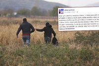 „Na Rokycansku uteklo z autobusu 30 migrantů.“ Facebook žije smyšleným statusem