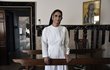 Jeptiška dominikánského řádu, sestra Luma, patří mezi zhruba 50 tisíc křesťanů, kteří uprchli před postupem IS. S dalšími 35 sestrami nasedla do několika aut a odjela do kláštera v Ainkawa, který je v kurdském regionu v Iráku. S sebou přivezla holčičku (10) z církevního sirotčince. Nebylo to poprvé, kdy musela Luma uprchnout. „Stály jsme před rozhodnutím: zemřít, nebo odejít,” říká.
