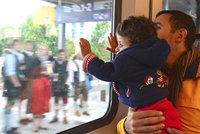 Do Německa dorazily vlaky s uprchlíky. Očekávají tu až 10 tisíc migrantů