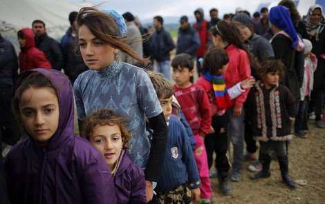 Záběry z uprchlického tábora Idomeni.