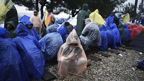 Makedonie začala stavět plot na hranici s Řeckem.