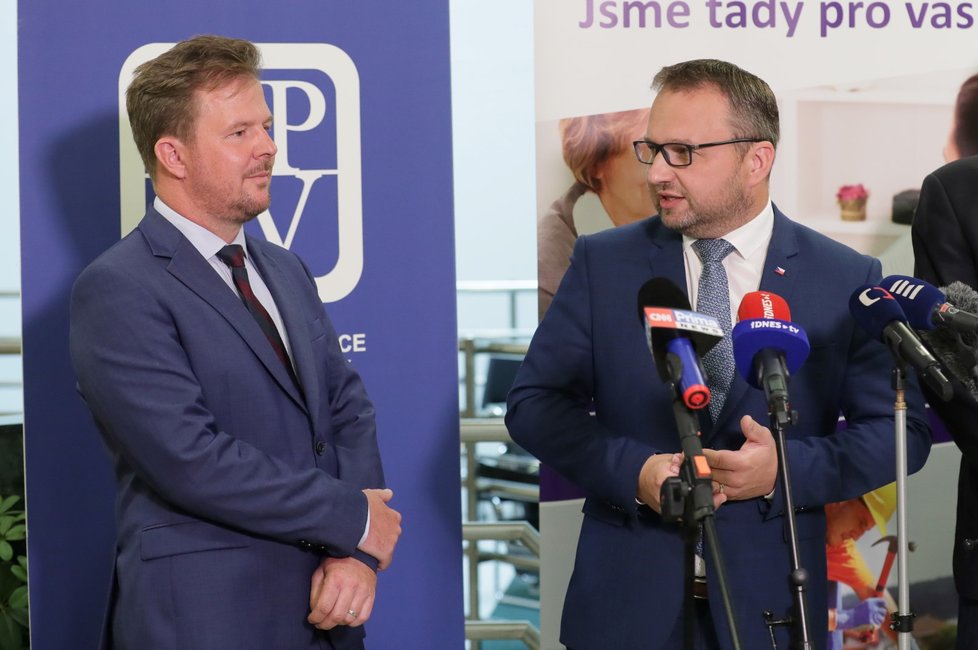Ministr práce a sociálních věcí Marian Jurečka (KDU-ČSL) jmenoval nového ředitele Úřadu práce Daniela Krištofa (1.9.2023) 