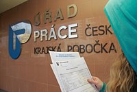 V Pražské tržnici otevřela nová pobočka úřadu práce. Uprchlíci tam mohou žádat o humanitární dávku