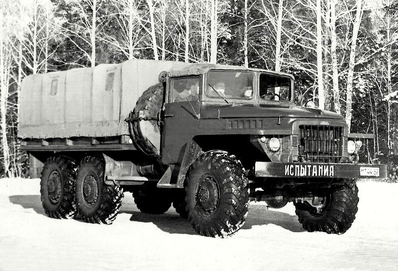 Ural-375 (1960)