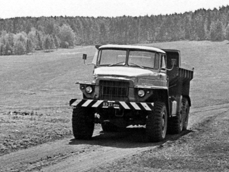 Ural-375 (1961)