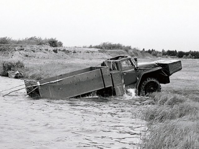 Ural-375 (1975)