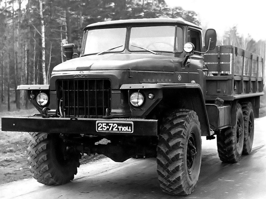 Ural-375 (1982)
