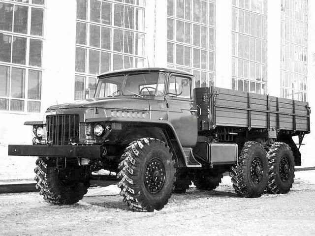 Ural-377 (1965)