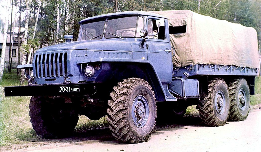 Ural-4320 (1977)