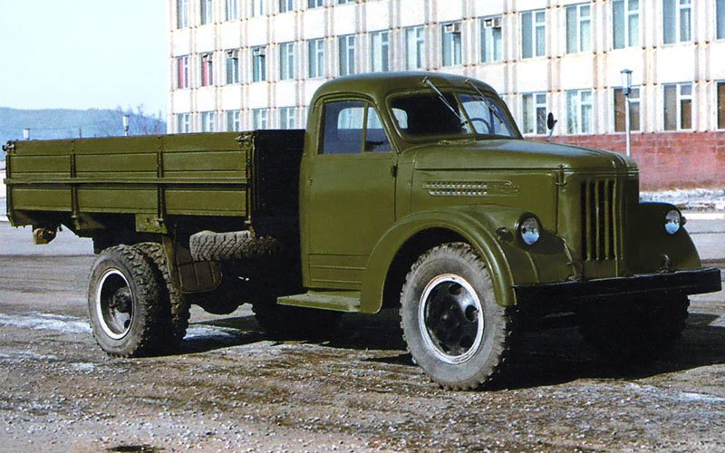UralZIS-355M (1958)
