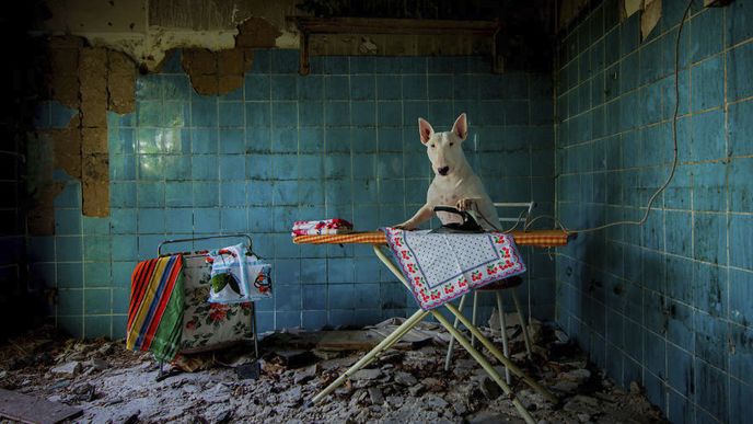 Alice van Kempenová je přesvědčená, že její tříletá Claire urbex miluje.