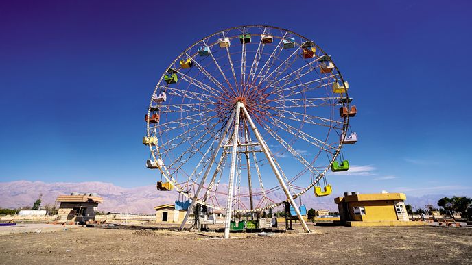 Opuštěný lunapark nedaleko města Halabdža v autonomním regionu Irácký Kurdistán Opuštěný lunapark nedaleko města Halabdža v autonomním regionu Irácký Kurdistán