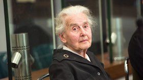 Ursula Haverbecková (89) byla odsouzena k dvěma letům vězení za popírání holokaustu. Nikdy do něj ale nenastoupila