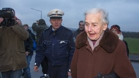 Ursula Haverbecková (89) byla odsouzena k dvěma letům vězení za popírání holokaustu. Nikdy do něj ale nenastoupila