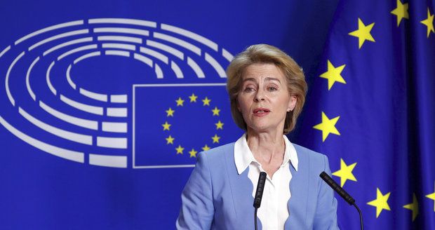 „Máme odpovědnost za silnější unii.“ Do čela Evropské komise usedla „tvrdá“ Němka