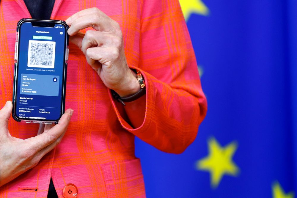 EU covid certifikát v mobilu představila předsedkyně Evropské komise Ursula von der Leyenová.