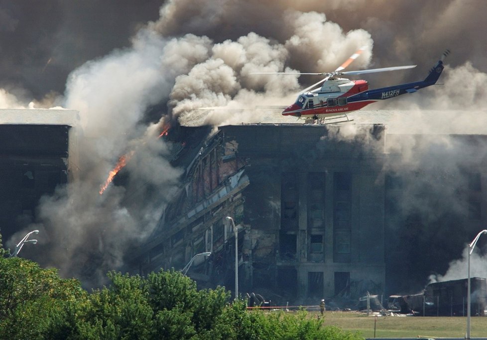 Pentagon po útoku z 11. září 2001