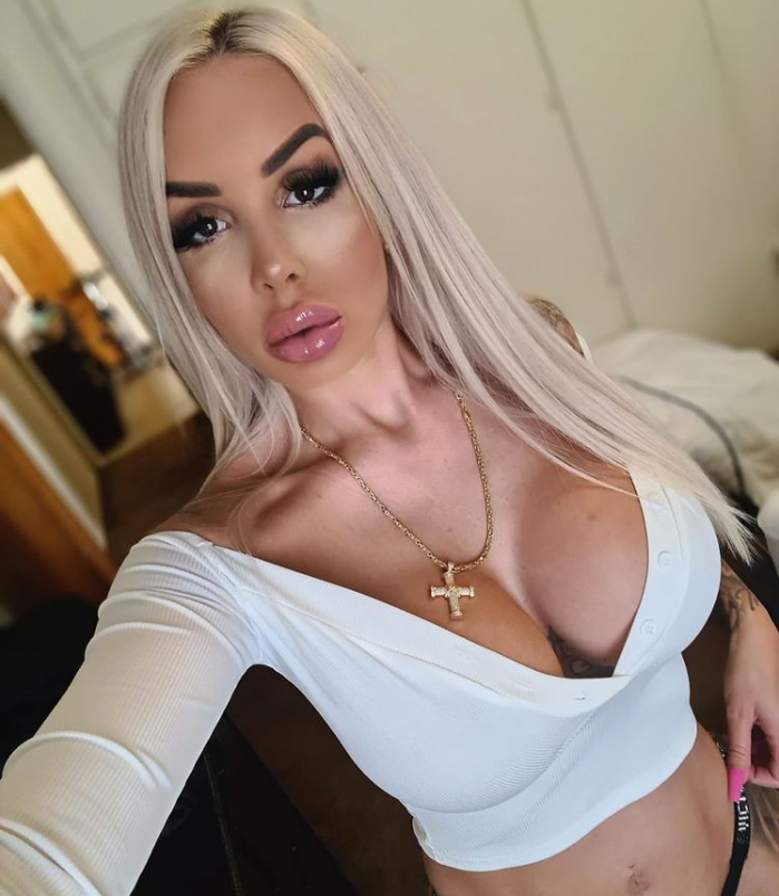Blondýnka (31) popsala život v luxusním pornosídle.