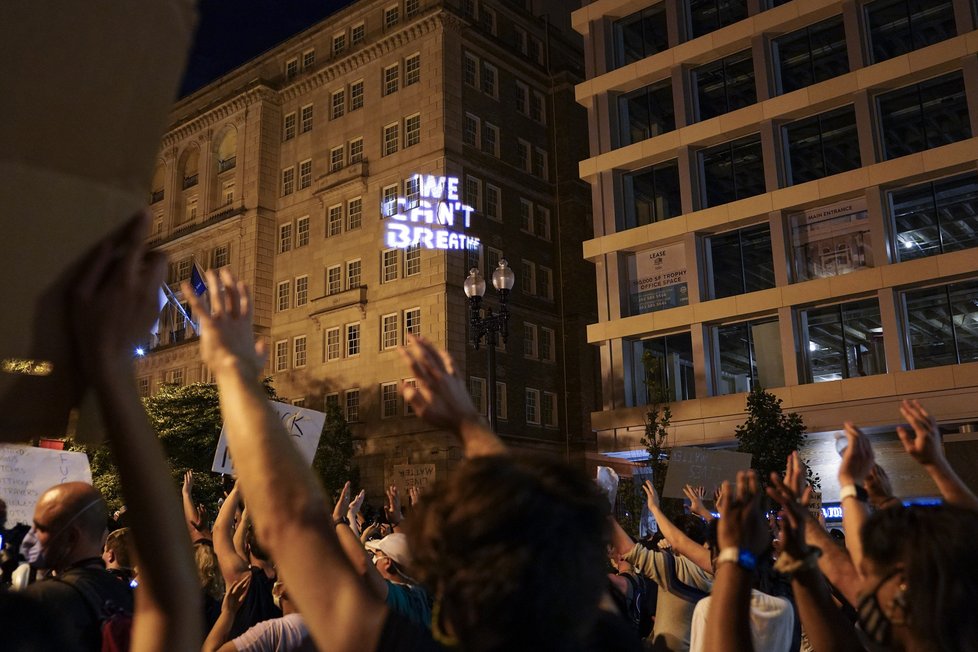 V USA pokračují protesty, které vyvolalo zabití Afroameričana George Floyda (†46).