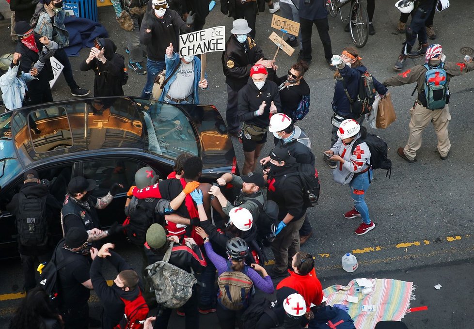 V Minneapolis nadále pokračují protesty kvůli zabití George Floyda, (8.06.2020).