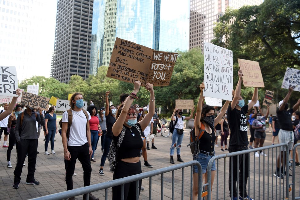 V Minneapolis nadále pokračují protesty kvůli zabití George Floyda, (08.06.2020).